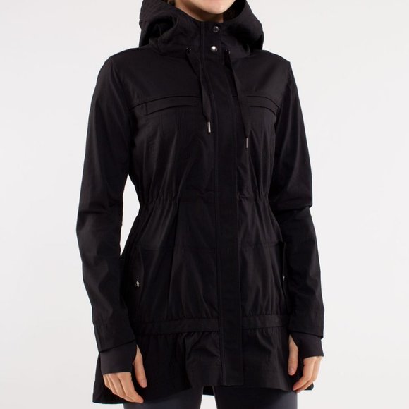 lululemon athletica Black Hooded Jacket - Picture 1 of 13